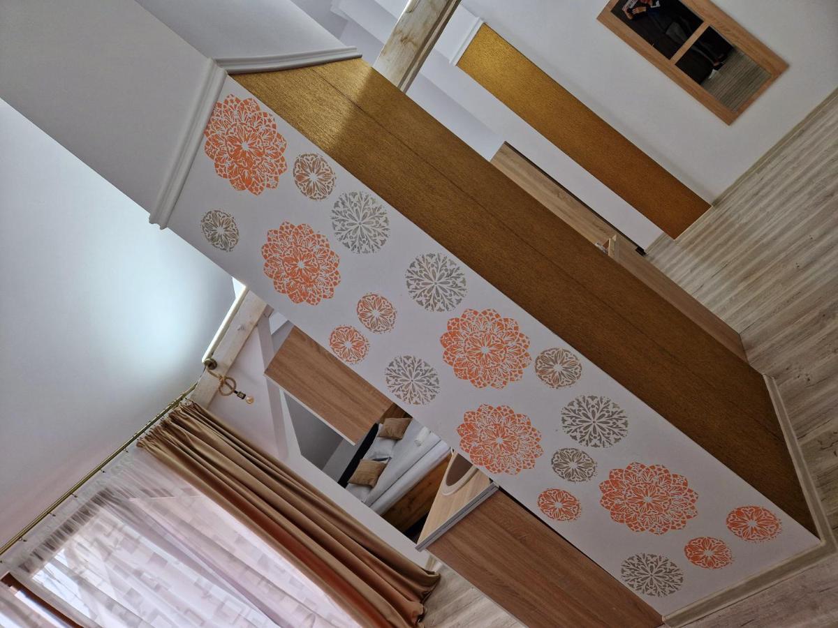Ori Orange Studio Malul Muresului Arad Zewnętrze zdjęcie
