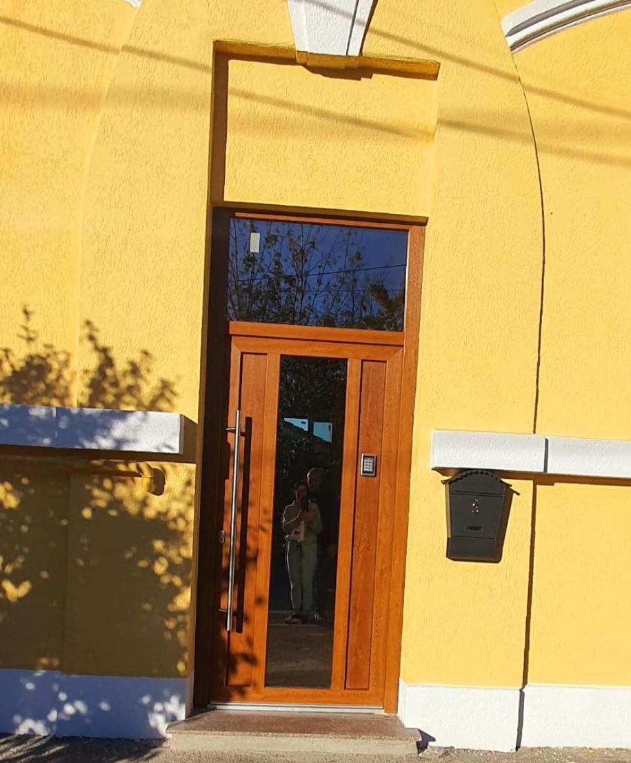 Ori Orange Studio Malul Muresului Arad Zewnętrze zdjęcie